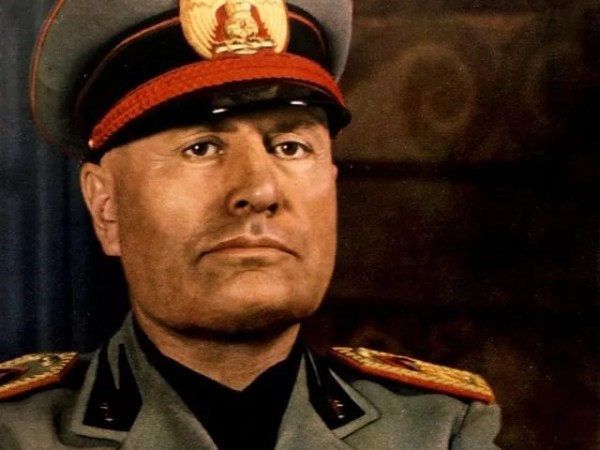 Review: Blood and Power: The Rise and Fall of Italian Fascism by John&nbsp;Foot